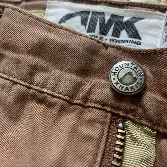 Mountain Khakis Men’s Solid 10” Short - Picture 10 of 11